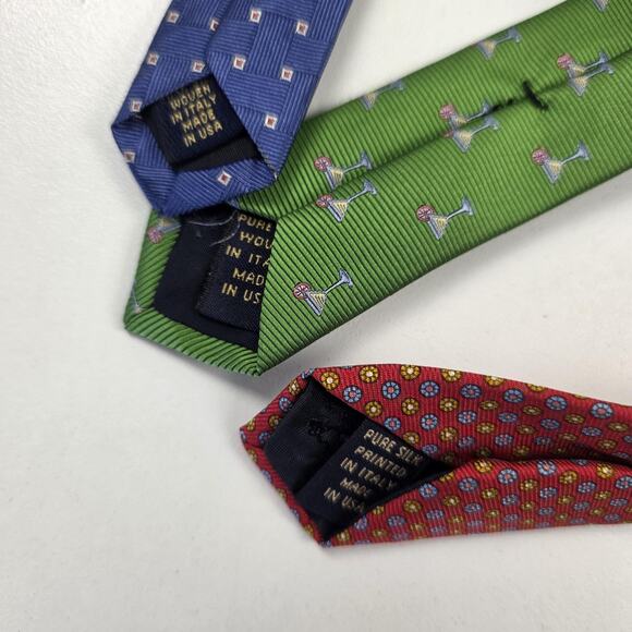 Brooks Brothers Silk Ties Mens Set of 3 Green Blue Red Made Italy USA Patterned - Picture 4 of 5